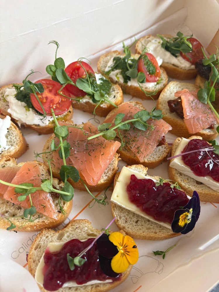 Организация фуршетов Vikey Catering — профессиональный сервис