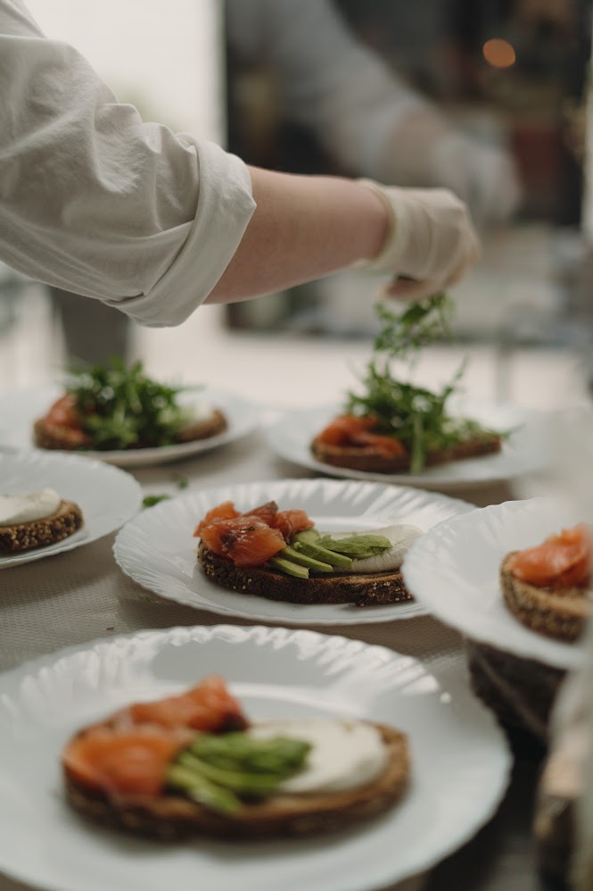 Vikey Catering — авторские десерты и закуски для вашего праздника